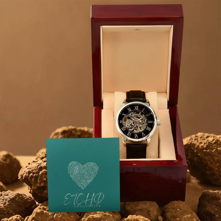 Men's openwork watch with mahogany style box